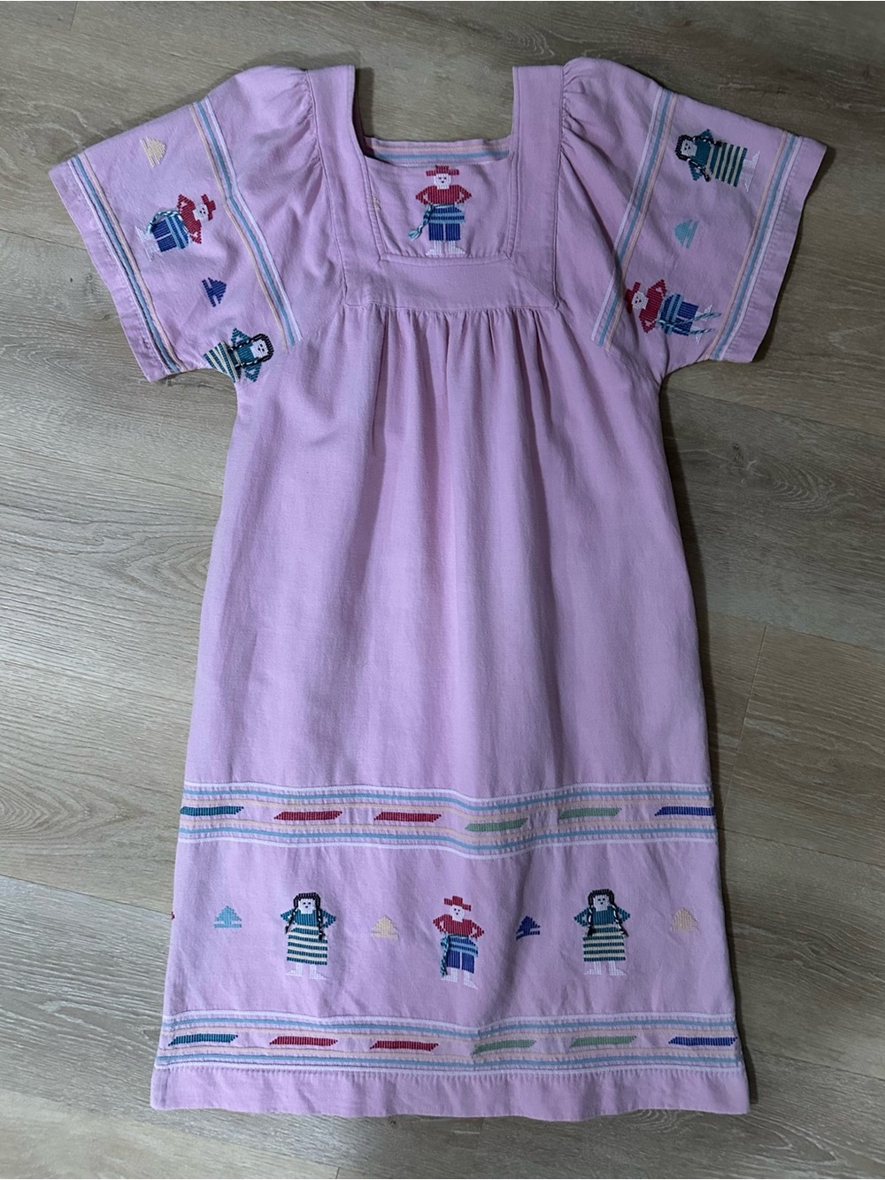 Vintage L. Fernando Handwoven Guatemalan Cotton Folk Art Embroidered Dress